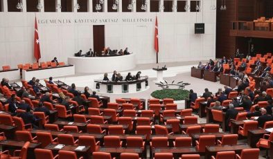 7 siyasi parti TBMM’yi olağanüstü toplantıya çağırdı