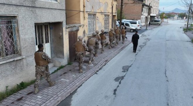 Tefecilik operasyonunda 33 milyon TL ele geçirildi