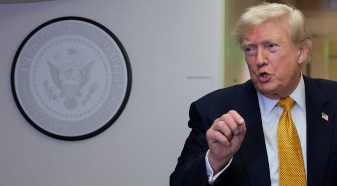 Trump, Hürmüz için bastırıyor